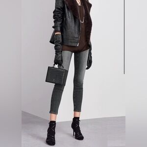 Vera Wang Grey Skinny Jeans size 12